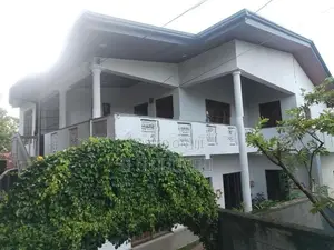 3Bedroom upstair house for rent piliyandala