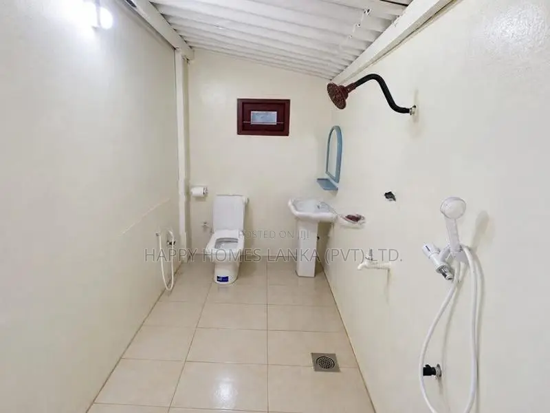 HHL1162 - House for Sale in Kaluwanchikudy