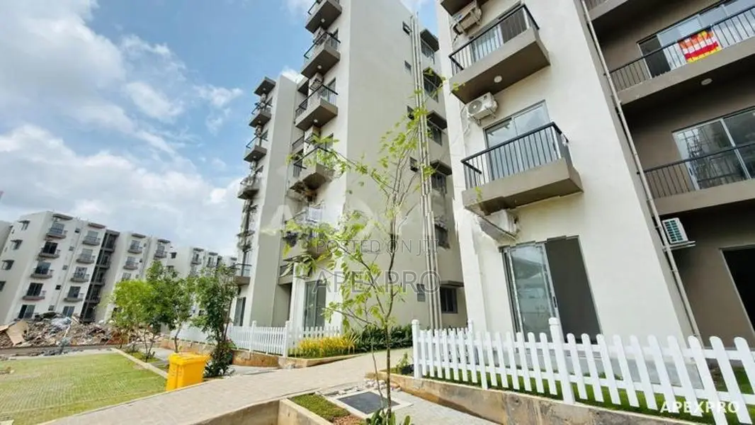 BRAND-NEW 2-BEDROOM APARTMENT FOR SALE IN CRESSIDA RESORT ATHURUGIRIYA