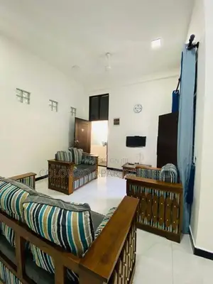 2BR Furnished Apartment for Short-Term Rental in Dehiwala – CSMG0F