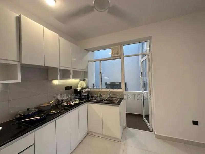 Wellawatte 3-Bedroom Furnished Apartment for Short-Term Rental – CSCR7
