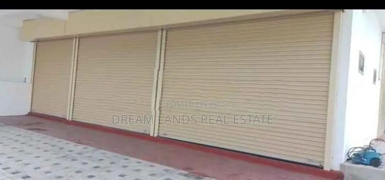 COMMERCIAL BUILDING FOR RENT IN KAHATHUDUWA (SP1364)