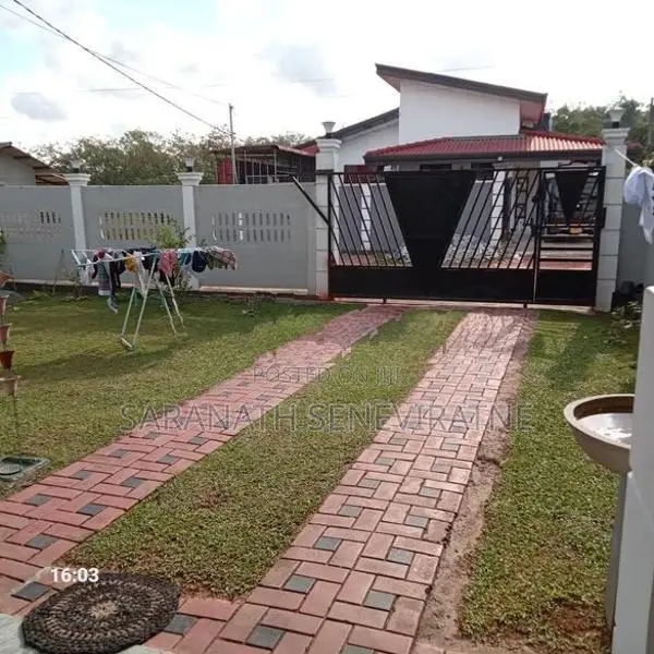 House For Sale in Halbarawa Homagama Mega Park