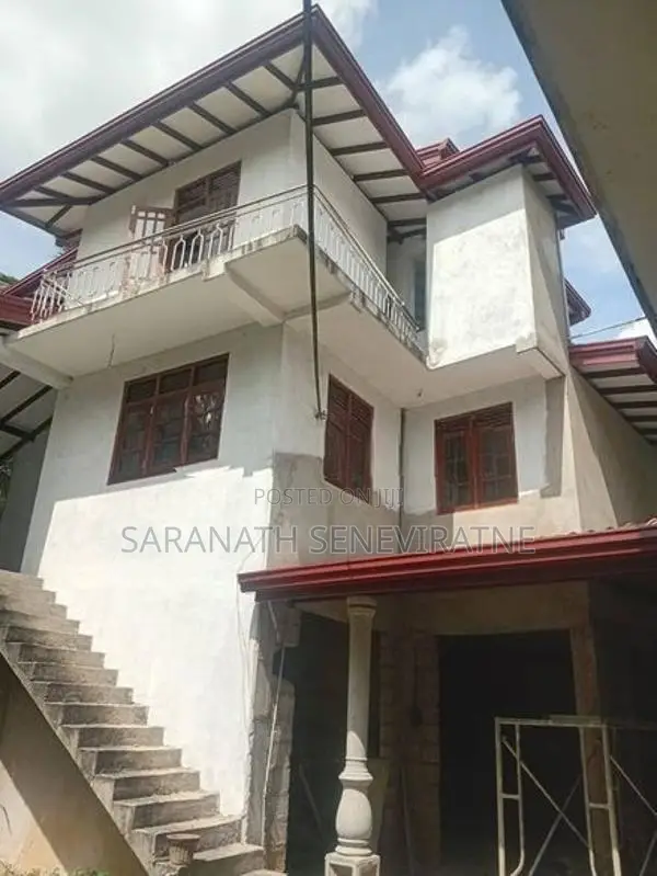 2 Houses For a Special Discounted Price - Homagama Beruketiya