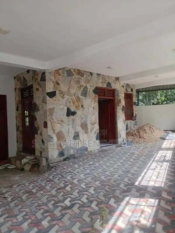 2 Houses For a Special Discounted Price - Homagama Beruketiya