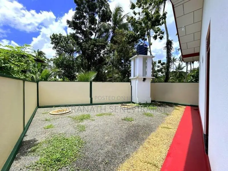Brand- New House in Delgoda Gampaha - 9.5 Perches