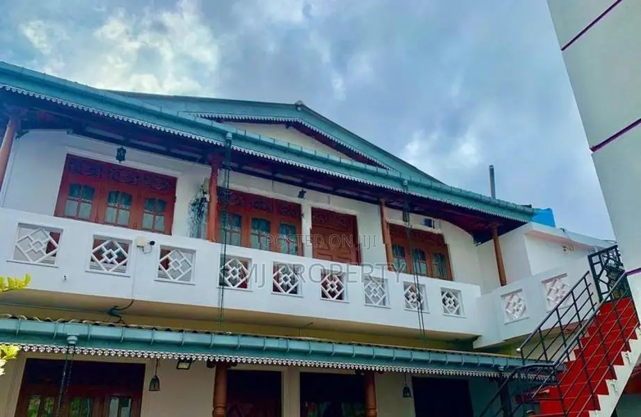 ( SR-1228) Valuable Upper Floor House Rent in Dematagoda