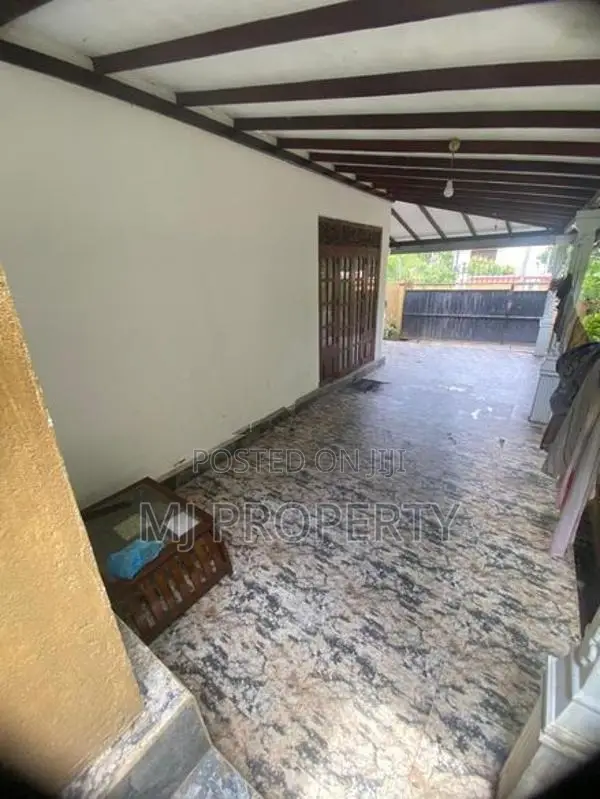 ( TS-1219) Valuable Two Storey House Sale in Homagama