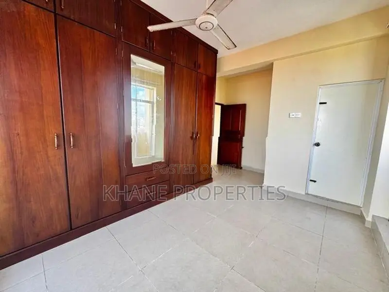 3 Bedroom Apartment for Sale at Vishnu Residences | Colombo 04