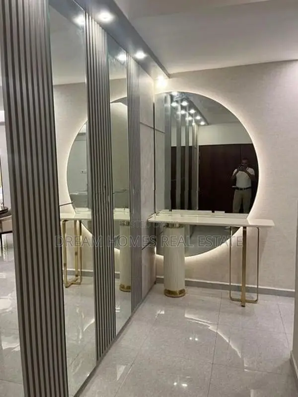 Skyline Living at Vajira Road – 8th Floor Luxury Apartment in Colombo 