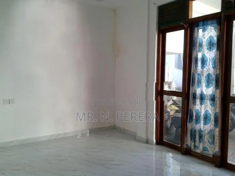 Ground Floor for Rent at Mount Lavinia - 𝐌𝐑𝐄 𝟏𝟒𝟐