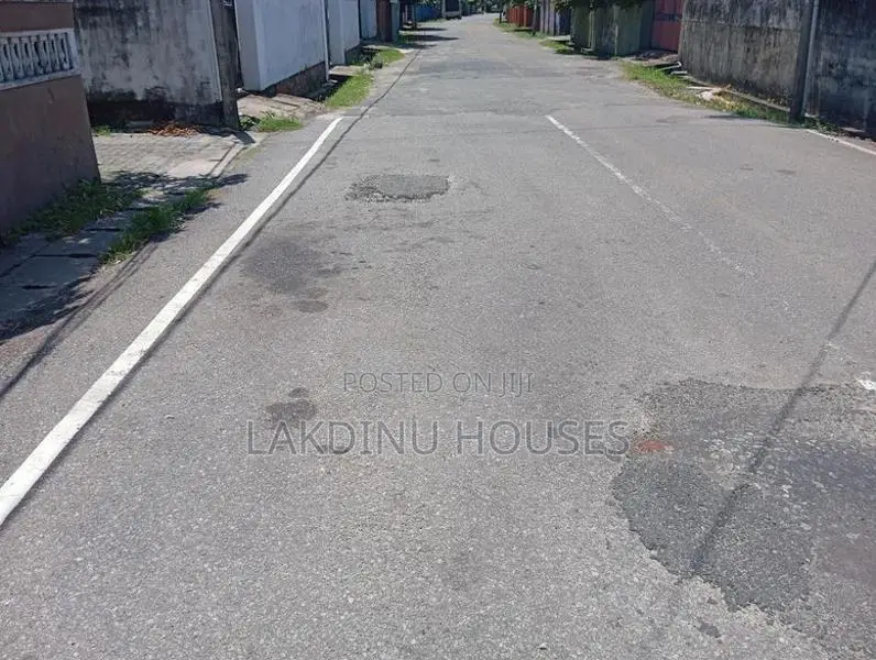 Land for sale in rathmalana