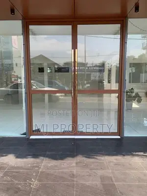 ( SC-1263) Valuable Commercial Building Rent in Kelaniya