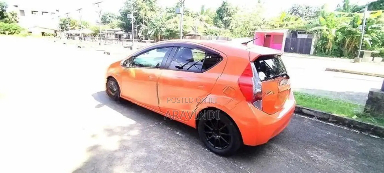 Toyota Aqua 2014