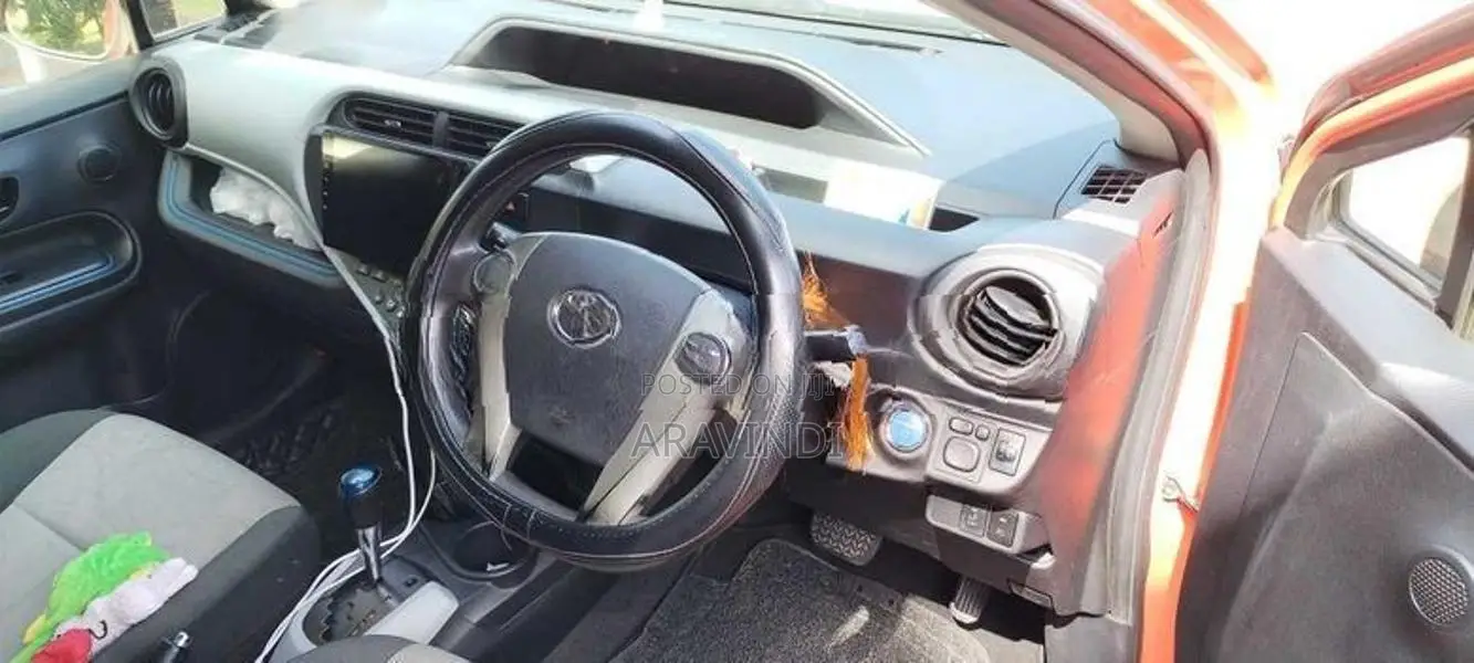 Toyota Aqua 2014