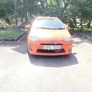 Toyota Aqua 2014