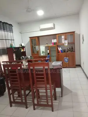 Boralesgamuwa 1St floor Office Space For Rent ( R- 853 )