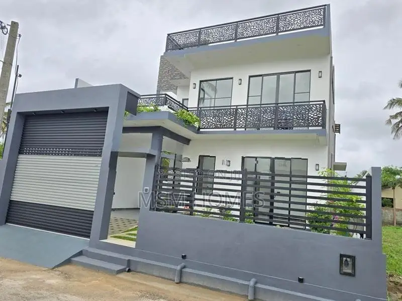 Luxury Modern House for Sale in Negombo
