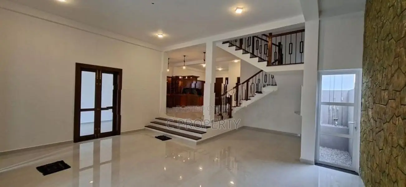 House for sale Boralasgamuwa