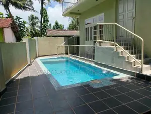 Villa Type House With Swimming Pool Galle Unawatuna
