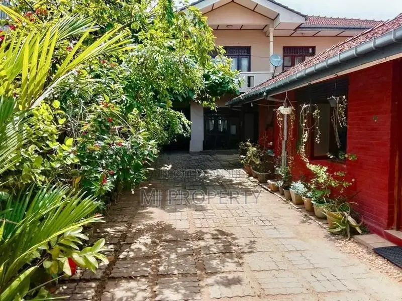 ( SR-1274) Valuable Single Storey House Rent In Colombo 05