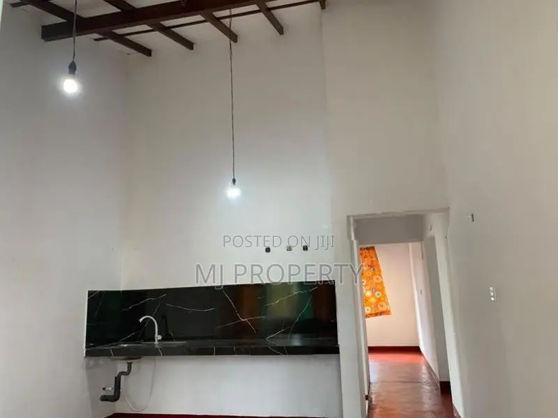 ( SR-1276) Valuable Upper Floor House Rent in Nugegoda
