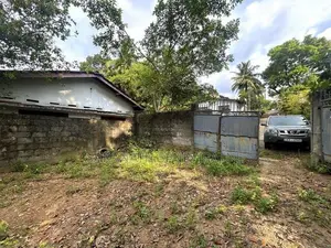 Land in Wikramasinghepura Battramulla