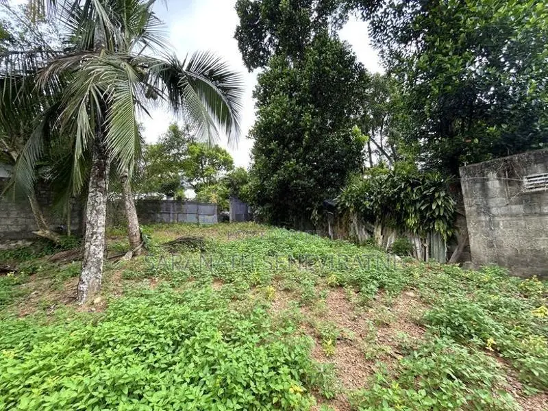 Land in Wikramasinghepura Battramulla