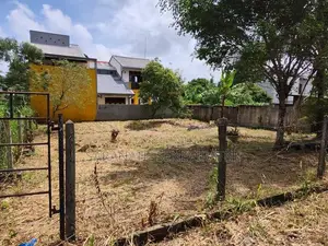 Land in Talawathugoda Samagi Mw
