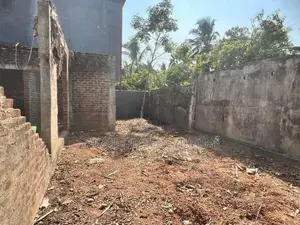Land For Sale in Piliyandala Batakaththara Half Built House