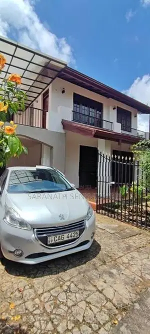 House Sale with Furniture & Electrical- 500m to Ragama - Kadawatha Mn 
