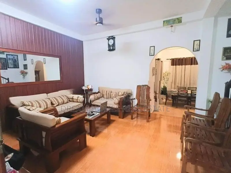 5-Bedroom House for Sale – Kottawa, Kulasewana Road