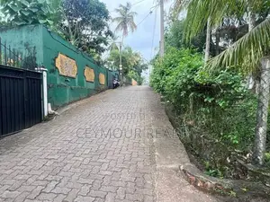 Valuable Land For Sale Facing Maharagama-Piliyandala Rd
