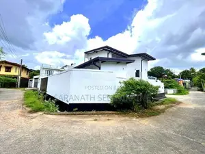 Brand-New House in Pannipitiya Millagahawatta