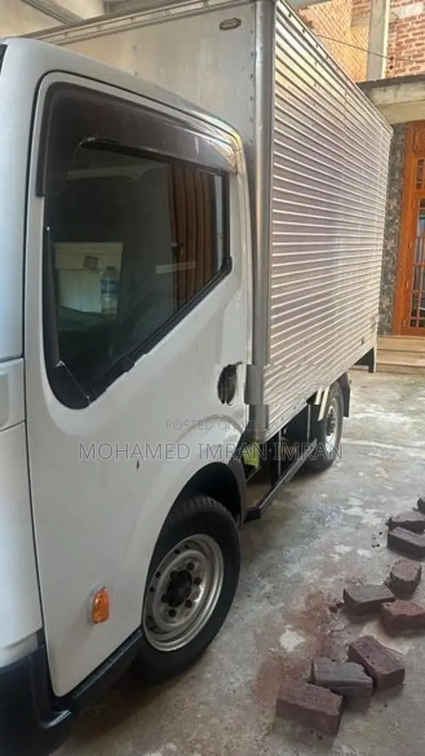 Nissan Atlas 250 2016