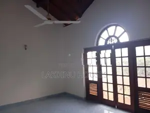 House for rent in rathmalana