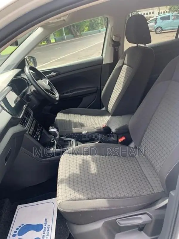 Volkswagen T-Cross 1.0L TSI 2023