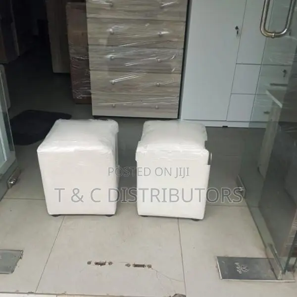 Divan Stool