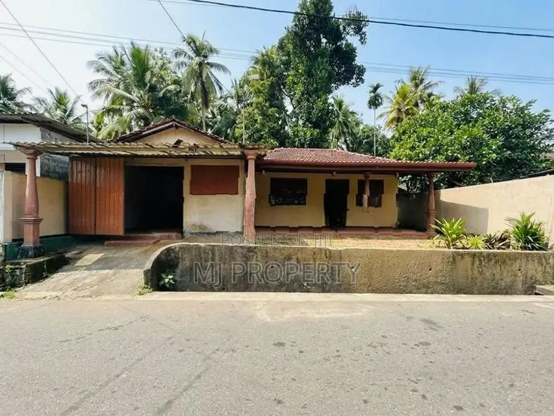 ( YC-1304) Highly Valuable Commercial Land Sale In Homagama