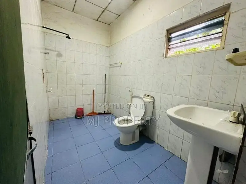 ( IS-1057) Valuable Single Storey House Sale in Homagama