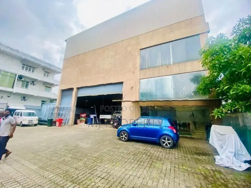 ( IC-1207) Highly Valuable Commercial Building Space Rent in Malabe