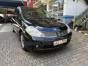Nissan Tiida 2008
