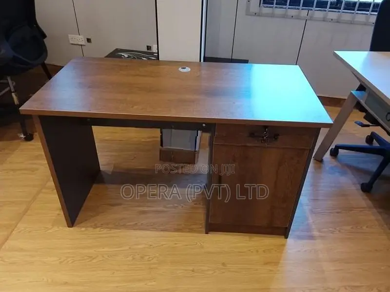 Professional Table – Office එකට ගැළපෙන තේරීමක්