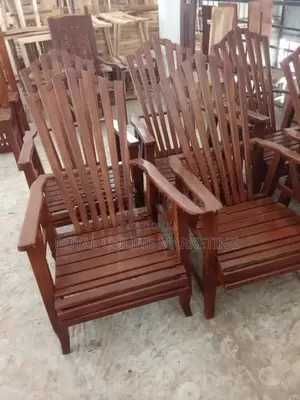Teak Living Chair (T-9)