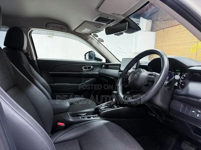 Honda Vezel Z Upgraded 2025