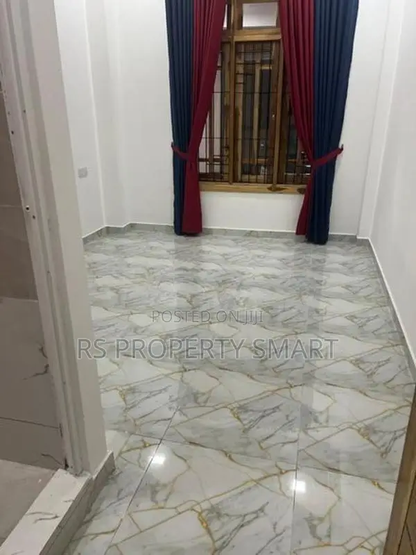 8 Bedrooms House for Rent - Dehiwala