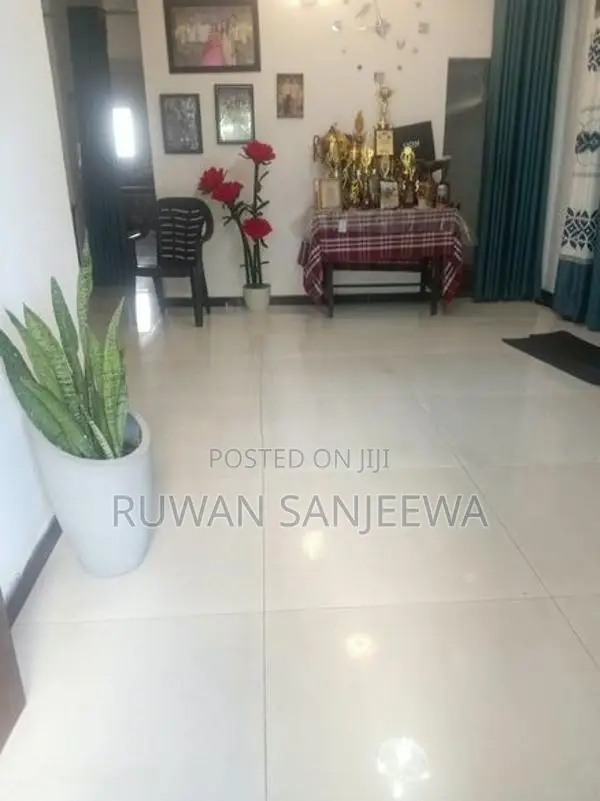 දෙමහල් නිවසක පහල මහල කුලියට දීමට - කොටුවිල