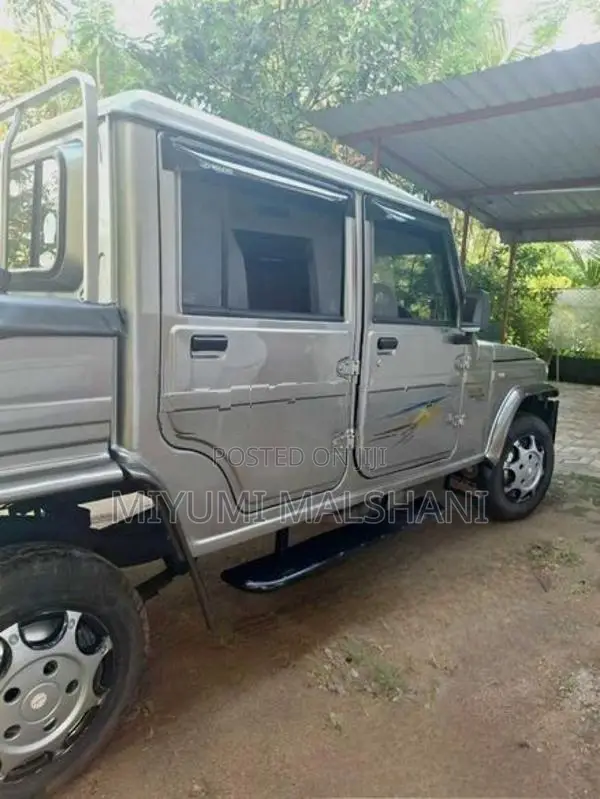 Mahindra Bolero 2012