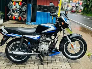 Bajaj CT100 2024