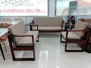 ඔබේ නිවසට අලුත් පෙනුමක් දෙන්න ලස්සන Sofa Set එකක්